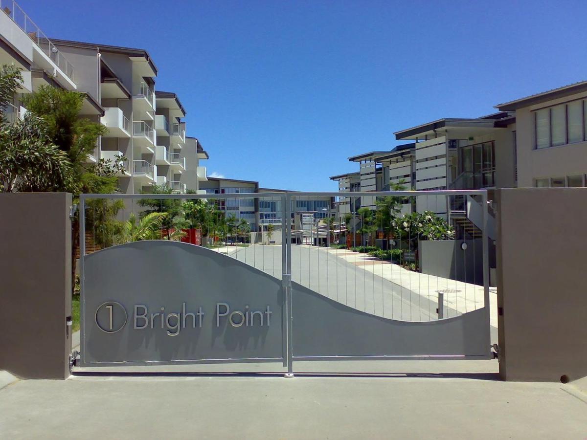 One Bright Point - Stunning Water Views Apartamento Nelly Bay Exterior foto